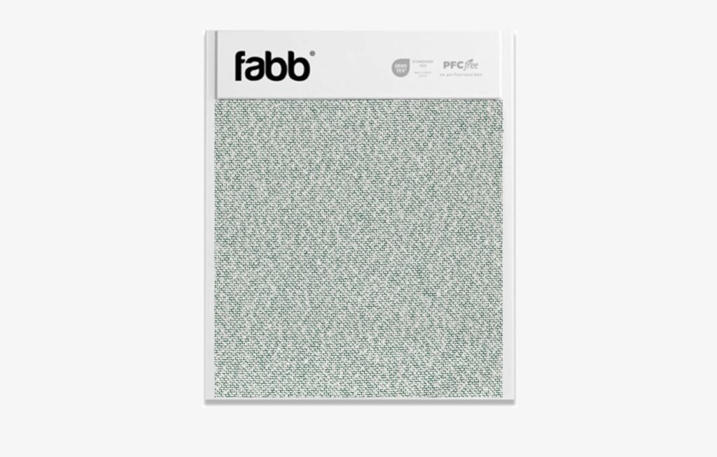 Próbki tkanin FABB OUTDOOR 171 cięższe, stabilne materiały o gramaturze 450–510 g/m², polecane na sofy, leżaki i fotele typu kokon.